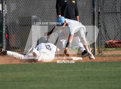Thumbnail 1 in Villa Park @ Foothill photogallery.