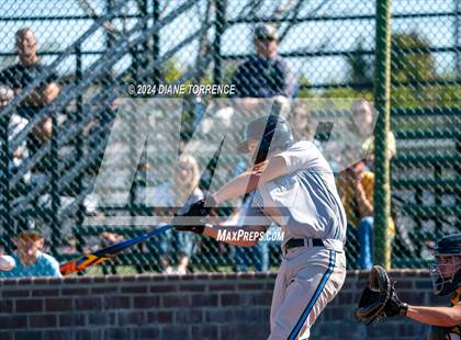 Thumbnail 3 in Villa Park @ Foothill photogallery.