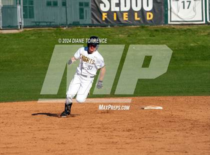 Thumbnail 1 in Villa Park @ Foothill photogallery.