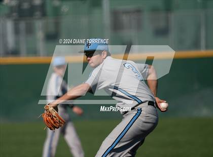 Thumbnail 3 in Villa Park @ Foothill photogallery.