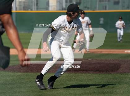 Thumbnail 3 in Villa Park @ Foothill photogallery.