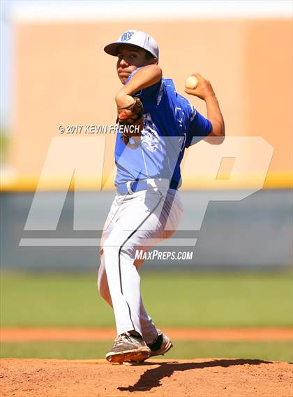 Thumbnail 1 in Shadow Mountain vs. Westview photogallery.