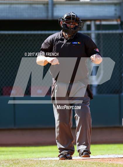 Thumbnail 1 in Shadow Mountain vs. Westview photogallery.