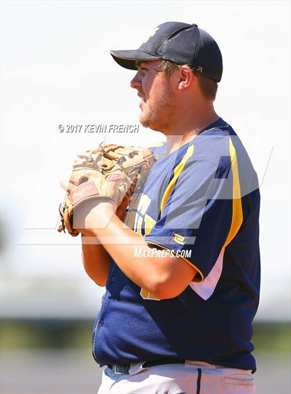 Thumbnail 3 in Shadow Mountain vs. Westview photogallery.