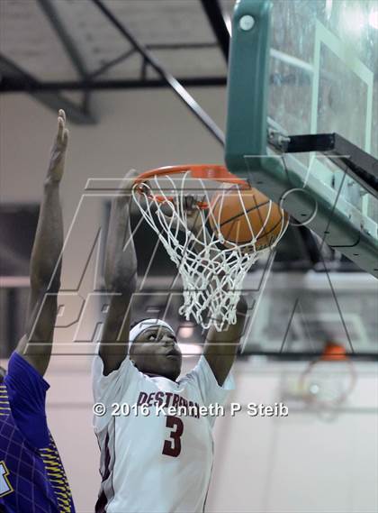 Thumbnail 3 in Hahnville @ Destrehan photogallery.