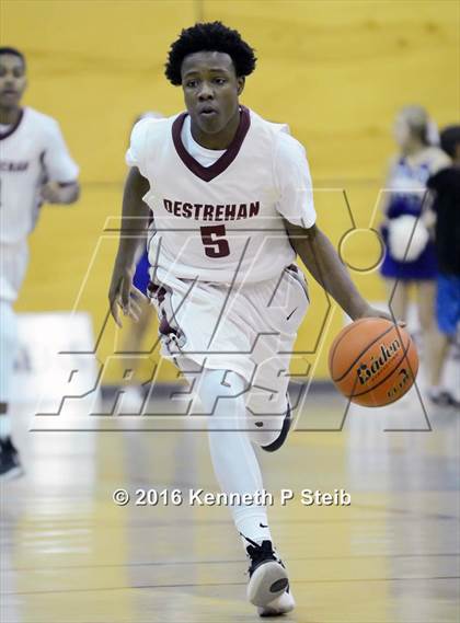 Thumbnail 2 in Hahnville @ Destrehan photogallery.