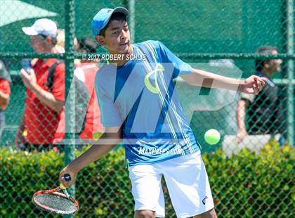Thumbnail 2 in Davis vs. Dougherty Valley (CIF NorCal Regional Tennis Championships) photogallery.