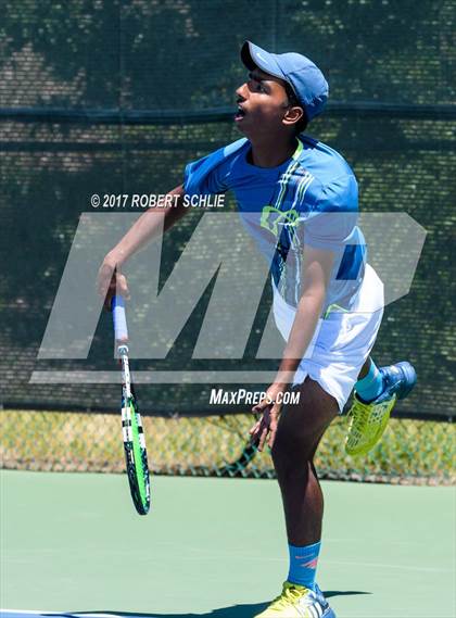 Thumbnail 1 in Davis vs. Dougherty Valley (CIF NorCal Regional Tennis Championships) photogallery.