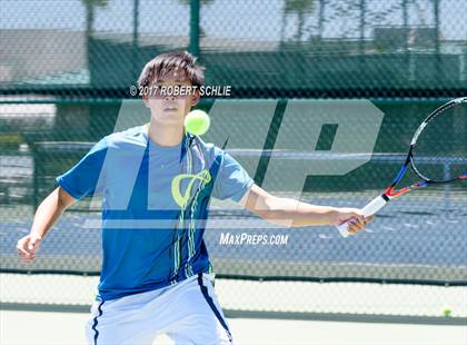 Thumbnail 3 in Davis vs. Dougherty Valley (CIF NorCal Regional Tennis Championships) photogallery.