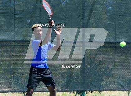 Thumbnail 2 in Davis vs. Dougherty Valley (CIF NorCal Regional Tennis Championships) photogallery.