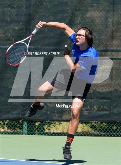 Thumbnail 2 in Davis vs. Dougherty Valley (CIF NorCal Regional Tennis Championships) photogallery.