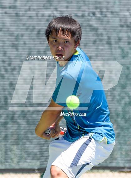 Thumbnail 3 in Davis vs. Dougherty Valley (CIF NorCal Regional Tennis Championships) photogallery.