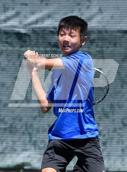 Thumbnail 2 in Davis vs. Dougherty Valley (CIF NorCal Regional Tennis Championships) photogallery.