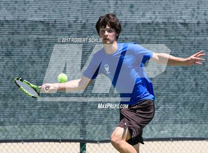 Thumbnail 3 in Davis vs. Dougherty Valley (CIF NorCal Regional Tennis Championships) photogallery.
