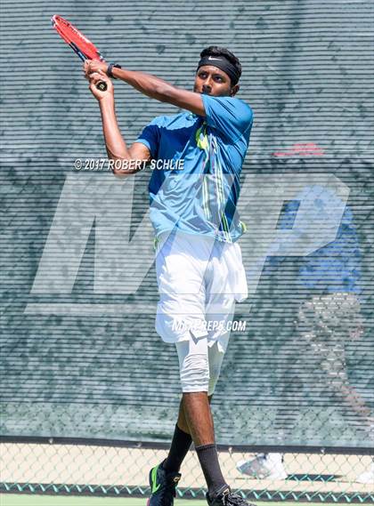 Thumbnail 1 in Davis vs. Dougherty Valley (CIF NorCal Regional Tennis Championships) photogallery.