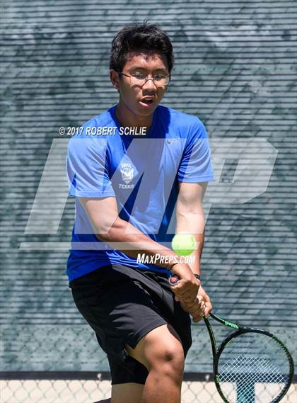 Thumbnail 1 in Davis vs. Dougherty Valley (CIF NorCal Regional Tennis Championships) photogallery.