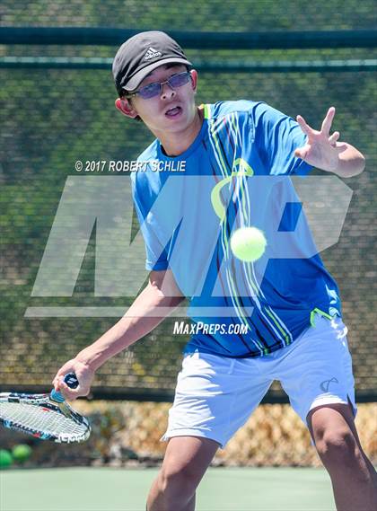 Thumbnail 3 in Davis vs. Dougherty Valley (CIF NorCal Regional Tennis Championships) photogallery.