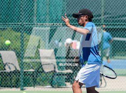 Thumbnail 2 in Davis vs. Dougherty Valley (CIF NorCal Regional Tennis Championships) photogallery.