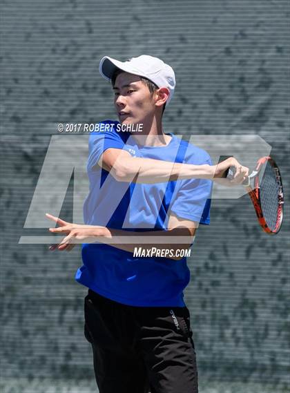 Thumbnail 2 in Davis vs. Dougherty Valley (CIF NorCal Regional Tennis Championships) photogallery.