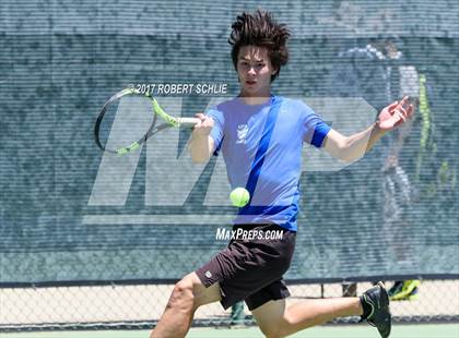 Thumbnail 3 in Davis vs. Dougherty Valley (CIF NorCal Regional Tennis Championships) photogallery.
