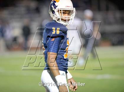 Thumbnail 2 in Arlington vs Eastside Catholic (WIAA District 2 Playoff) photogallery.