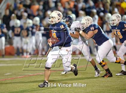 Thumbnail 2 in Arlington vs Eastside Catholic (WIAA District 2 Playoff) photogallery.