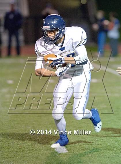 Thumbnail 1 in Arlington vs Eastside Catholic (WIAA District 2 Playoff) photogallery.