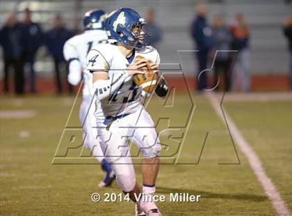 Thumbnail 2 in Arlington vs Eastside Catholic (WIAA District 2 Playoff) photogallery.