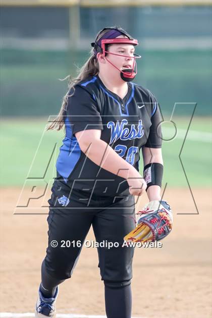 Thumbnail 3 in Marcus @ Plano West  photogallery.