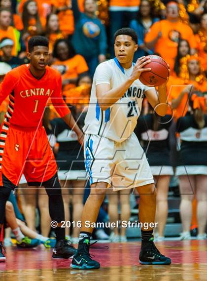 Thumbnail 2 in Central vs. Clovis North (CIF CS D1 Final) photogallery.