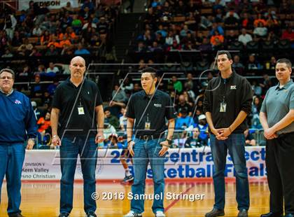 Thumbnail 3 in Central vs. Clovis North (CIF CS D1 Final) photogallery.