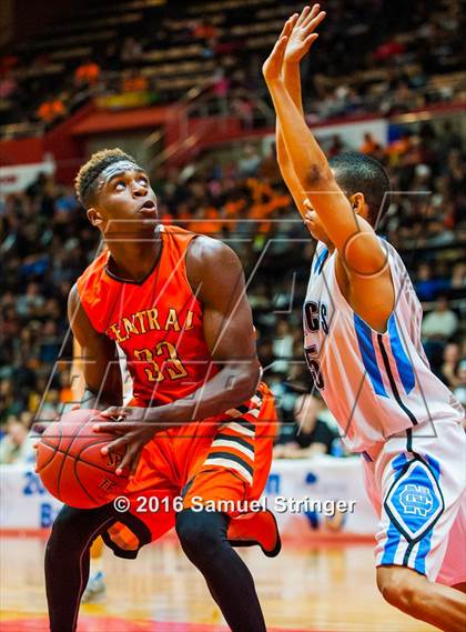 Thumbnail 3 in Central vs. Clovis North (CIF CS D1 Final) photogallery.