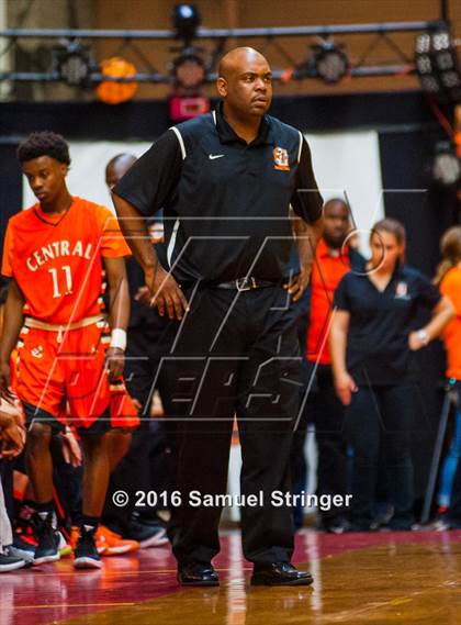 Thumbnail 2 in Central vs. Clovis North (CIF CS D1 Final) photogallery.