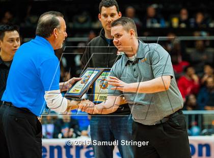Thumbnail 2 in Central vs. Clovis North (CIF CS D1 Final) photogallery.