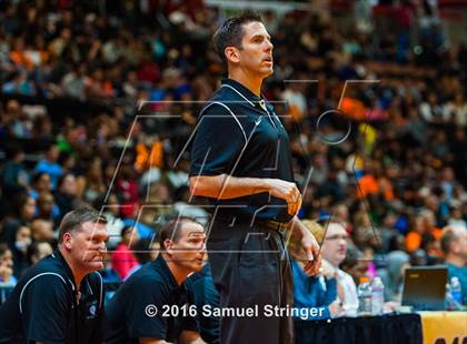 Thumbnail 3 in Central vs. Clovis North (CIF CS D1 Final) photogallery.
