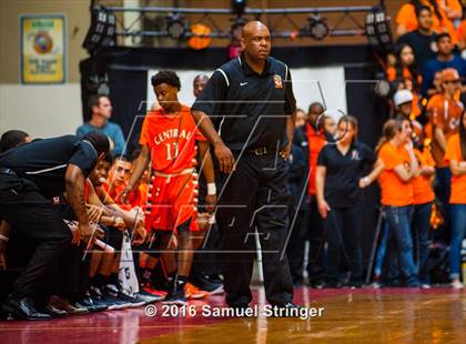 Thumbnail 1 in Central vs. Clovis North (CIF CS D1 Final) photogallery.