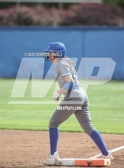 Thumbnail 1 in St. Anthony's vs Kellenberg Memorial (NSCHSAA Final) photogallery.