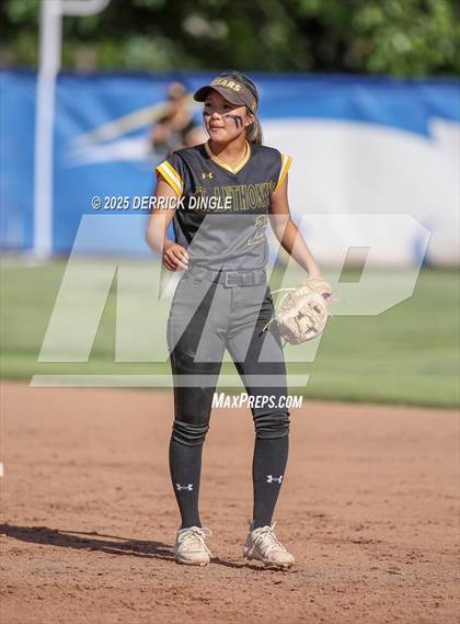 Thumbnail 1 in St. Anthony's vs Kellenberg Memorial (NSCHSAA Final) photogallery.