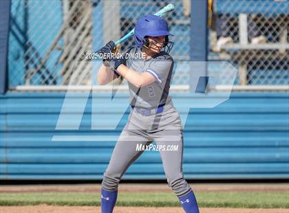 Thumbnail 2 in St. Anthony's vs Kellenberg Memorial (NSCHSAA Final) photogallery.