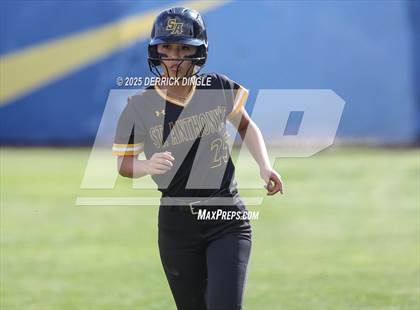 Thumbnail 2 in St. Anthony's vs Kellenberg Memorial (NSCHSAA Final) photogallery.
