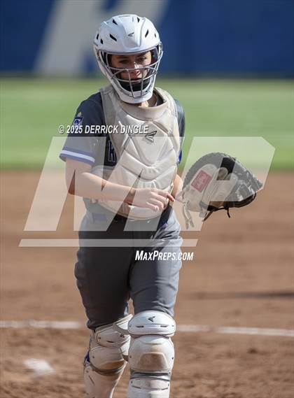 Thumbnail 1 in St. Anthony's vs Kellenberg Memorial (NSCHSAA Final) photogallery.