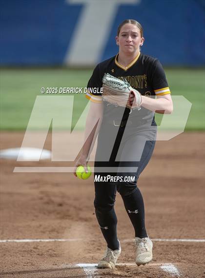 Thumbnail 1 in St. Anthony's vs Kellenberg Memorial (NSCHSAA Final) photogallery.