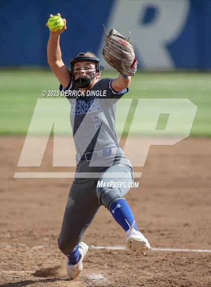 Thumbnail 2 in St. Anthony's vs Kellenberg Memorial (NSCHSAA Final) photogallery.