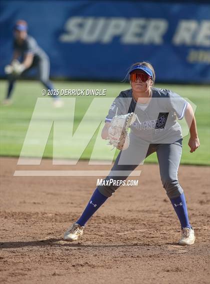 Thumbnail 2 in St. Anthony's vs Kellenberg Memorial (NSCHSAA Final) photogallery.