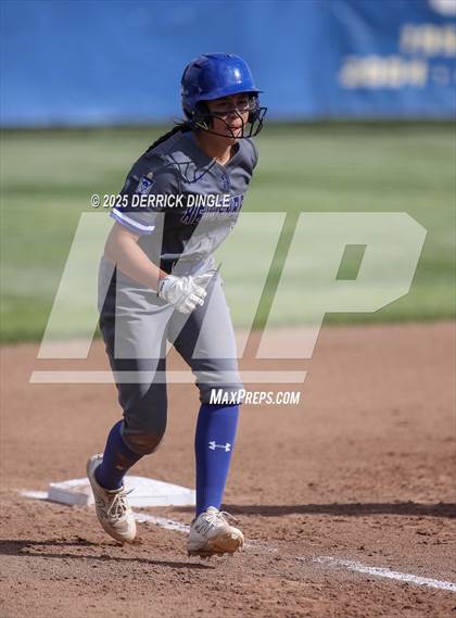 Thumbnail 3 in St. Anthony's vs Kellenberg Memorial (NSCHSAA Final) photogallery.