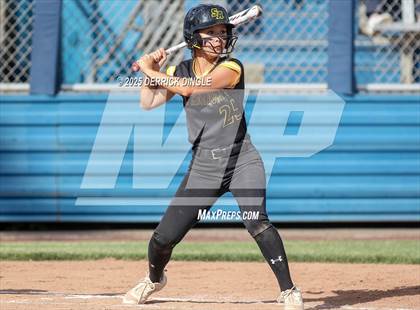 Thumbnail 2 in St. Anthony's vs Kellenberg Memorial (NSCHSAA Final) photogallery.