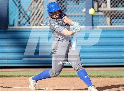 Thumbnail 2 in St. Anthony's vs Kellenberg Memorial (NSCHSAA Final) photogallery.
