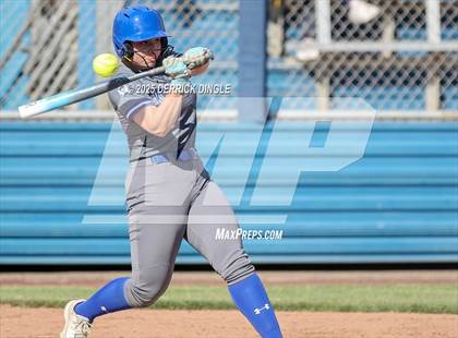 Thumbnail 1 in St. Anthony's vs Kellenberg Memorial (NSCHSAA Final) photogallery.