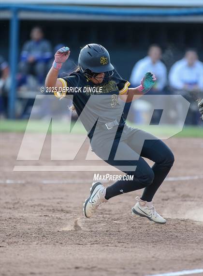 Thumbnail 1 in St. Anthony's vs Kellenberg Memorial (NSCHSAA Final) photogallery.