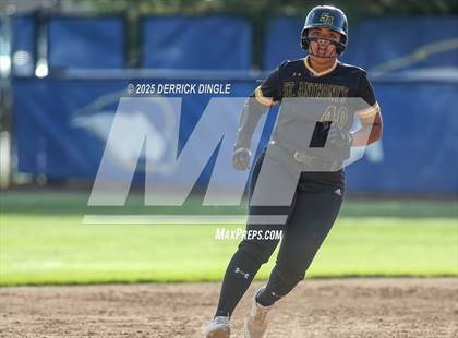 Thumbnail 3 in St. Anthony's vs Kellenberg Memorial (NSCHSAA Final) photogallery.